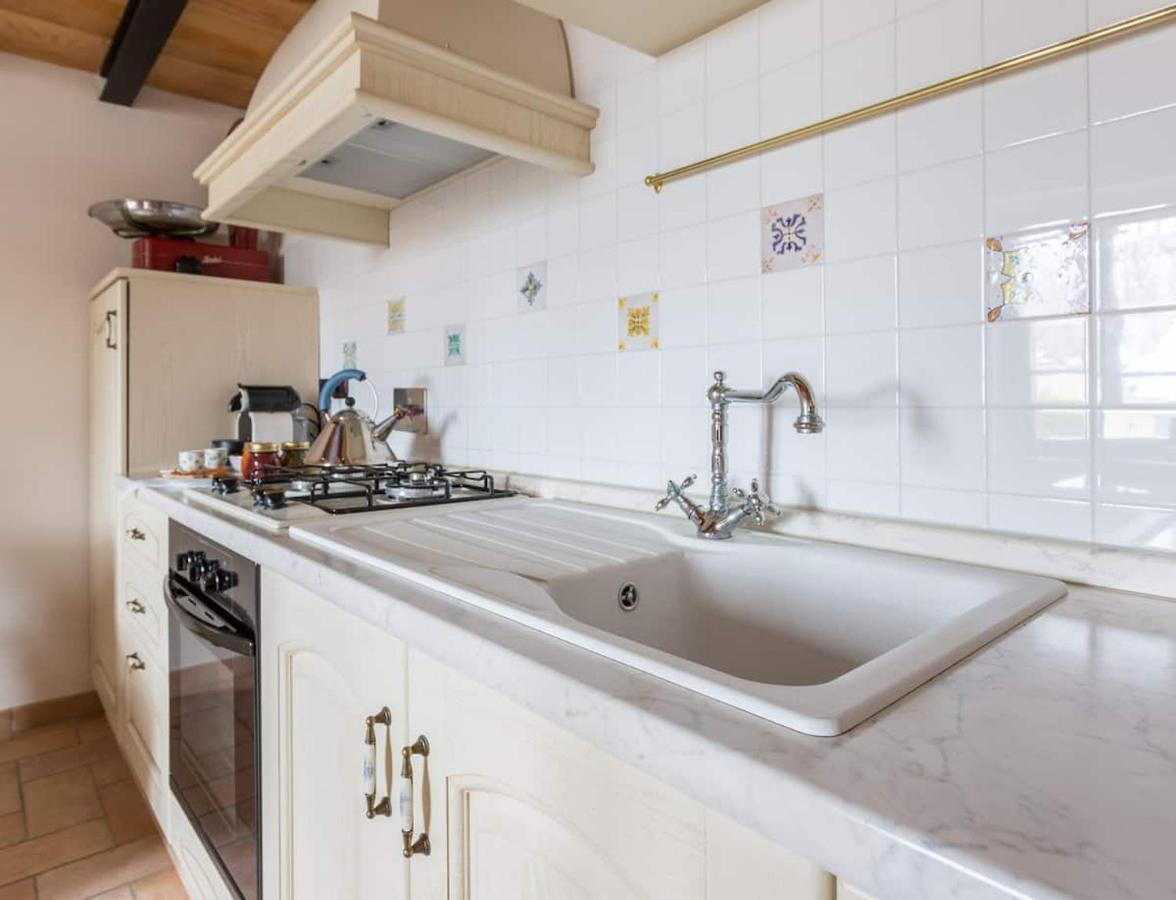 Casa Ridente Nella Valle Del Menotre Con Giardino Pale Exterior foto